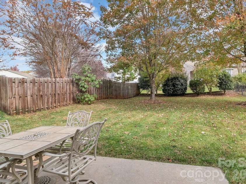 297 Sand Paver Way, Fort Mill, SC 29708.  MLS# CAR4371066, YatesRealty ID 17699. 