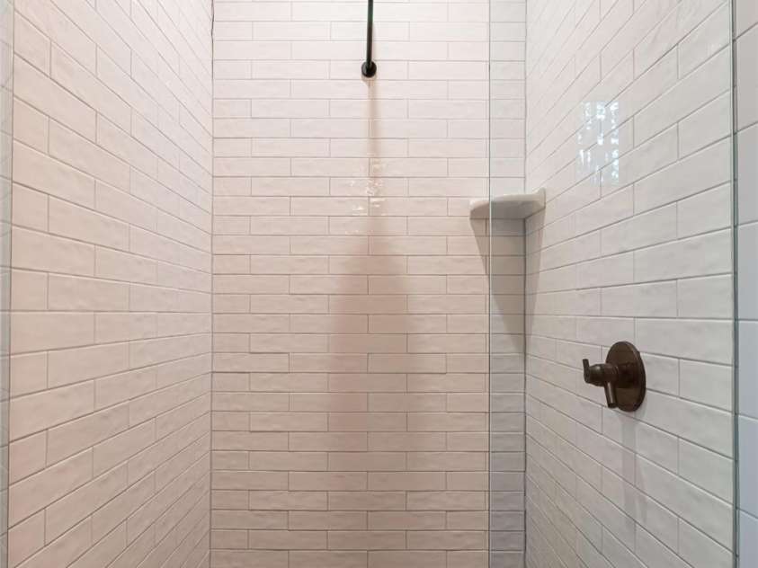 103 Blue Sky Lane, Hendersonville, NC 28792.  MLS# CAR4268920, YatesRealty ID 177. Primary ensuite