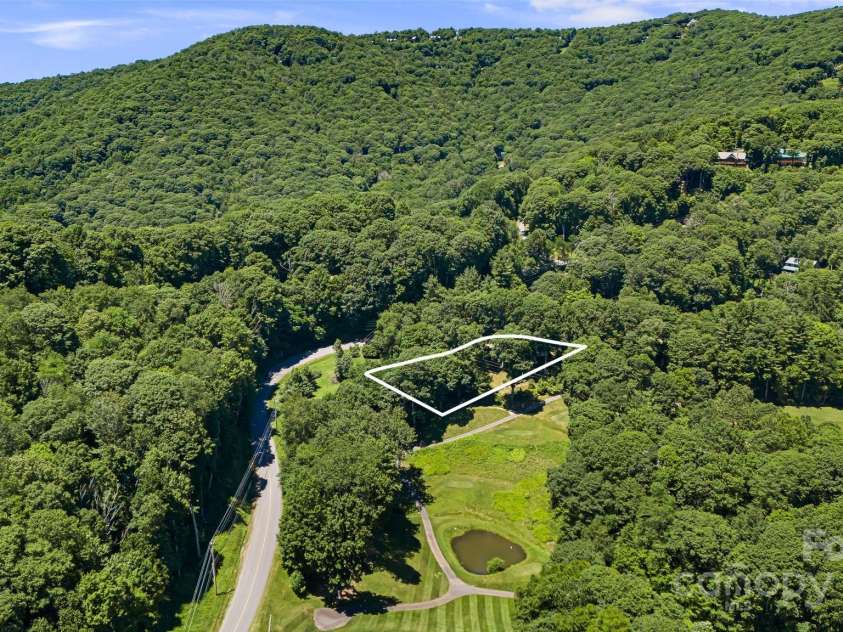 14 Oak Ridge Lane, Mars Hill, NC 28754.  MLS# CAR4172163, YatesRealty ID 177. 