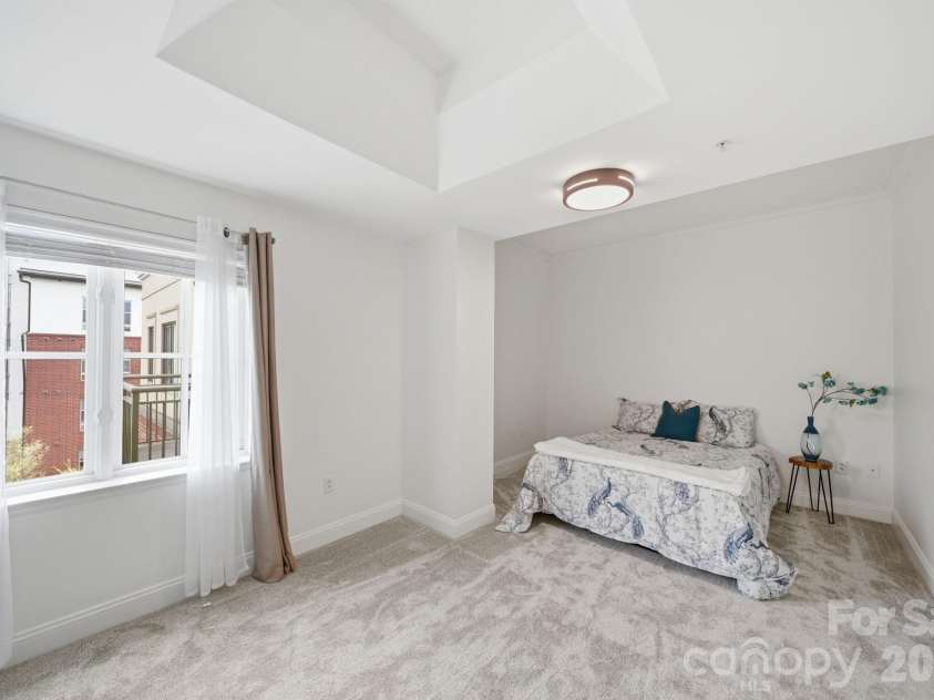 721 Governor Morrison Street, Charlotte, NC 28211.  MLS# CAR4316413, YatesRealty ID 1770. 2nd Bedroom