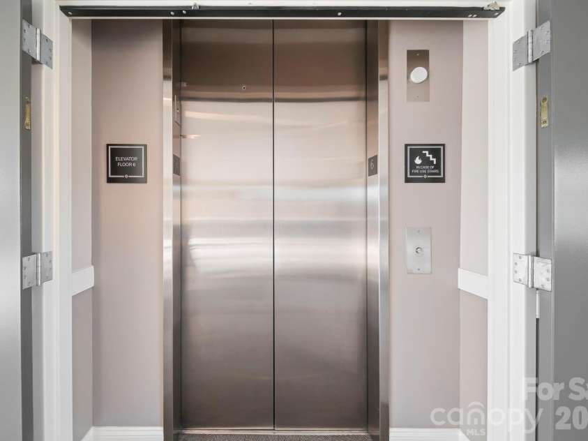 721 Governor Morrison Street, Charlotte, NC 28211.  MLS# CAR4316413, YatesRealty ID 1770. Elevator Lobby