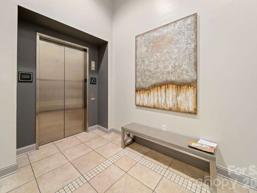 721 Governor Morrison Street, Charlotte, NC 28211.  MLS# CAR4316413, YatesRealty ID 1770. Elevator lobby