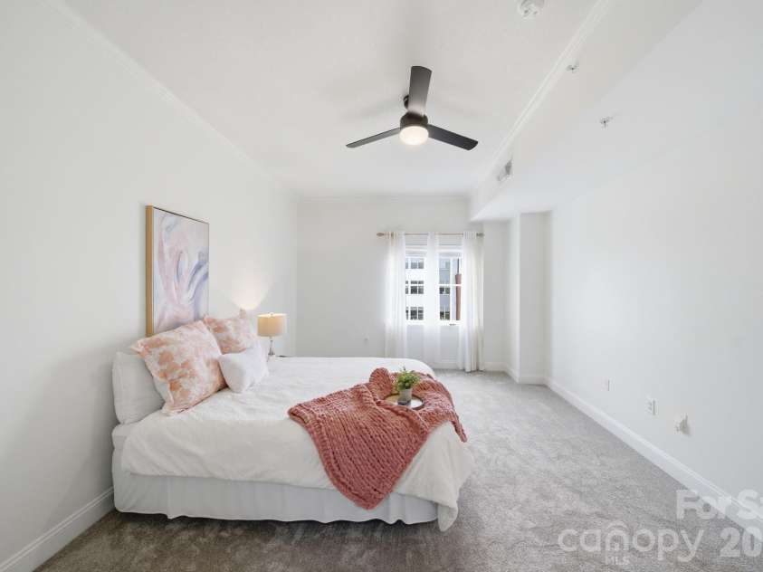 721 Governor Morrison Street, Charlotte, NC 28211.  MLS# CAR4316413, YatesRealty ID 1770. Owner's Suite