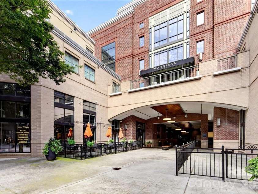 721 Governor Morrison Street, Charlotte, NC 28211.  MLS# CAR4414829, YatesRealty ID 1770. 