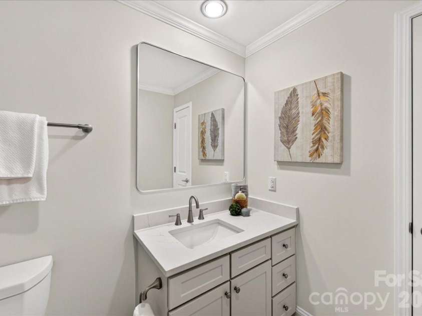 721 Governor Morrison Street, Charlotte, NC 28211.  MLS# CAR4414829, YatesRealty ID 1770. 