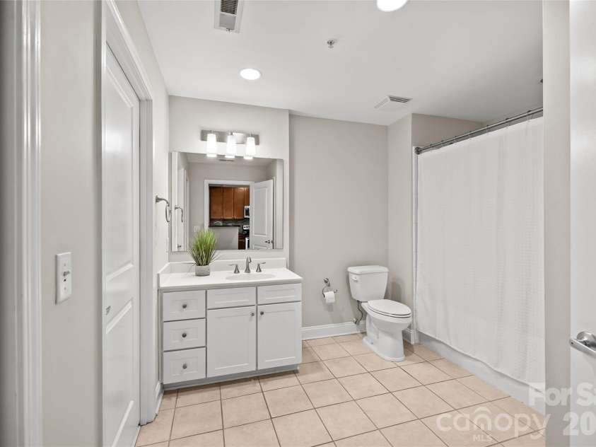 721 Governor Morrison Street, Charlotte, NC 28211.  MLS# CAR4429641, YatesRealty ID 1770. 