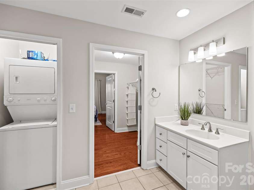 721 Governor Morrison Street, Charlotte, NC 28211.  MLS# CAR4429641, YatesRealty ID 1770. 