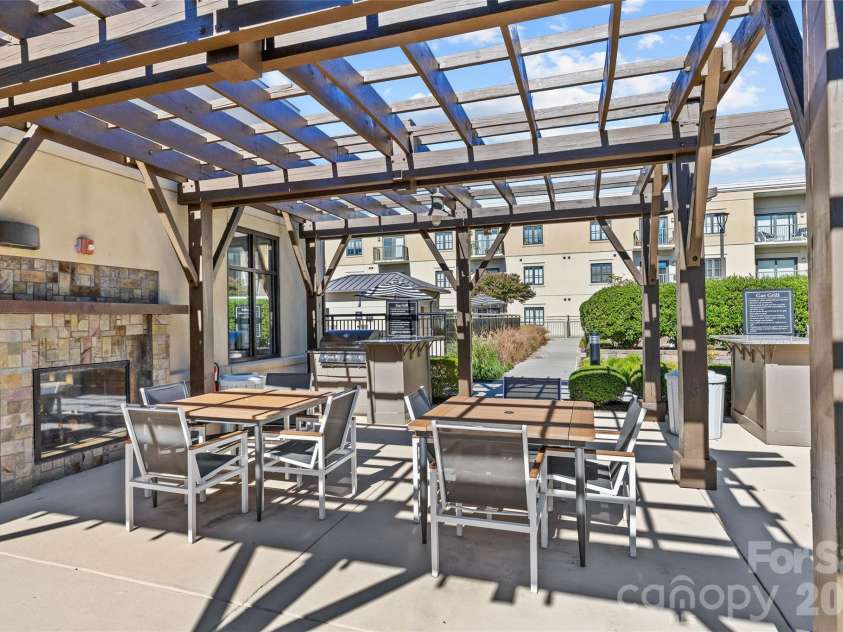 721 Governor Morrison Street, Charlotte, NC 28211.  MLS# CAR4429641, YatesRealty ID 1770. 