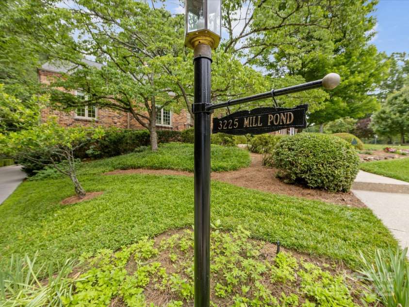3225 Mill Pond Road, Charlotte, NC 28226.  MLS# CAR4263953, YatesRealty ID 17700. 