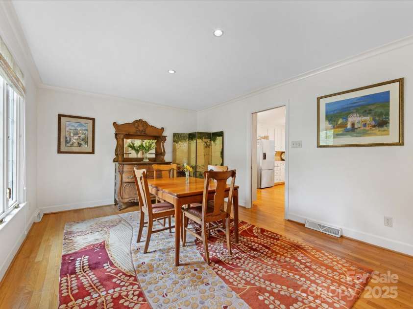 3225 Mill Pond Road, Charlotte, NC 28226.  MLS# CAR4263953, YatesRealty ID 17700. 