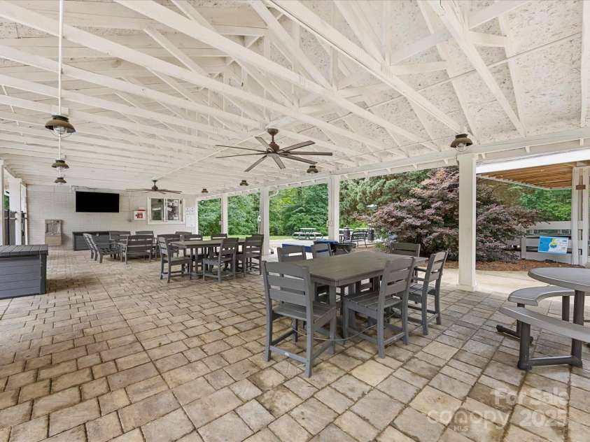 3225 Mill Pond Road, Charlotte, NC 28226.  MLS# CAR4263953, YatesRealty ID 17700. 