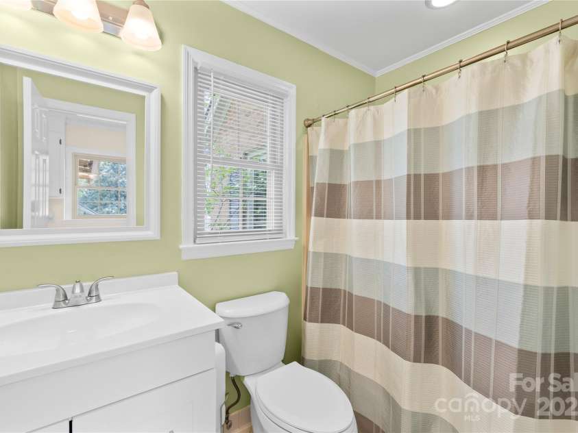 4896 Pageland Highway, Lancaster, SC 29720.  MLS# CAR4246067, YatesRealty ID 17701. Full bath down by laundry room