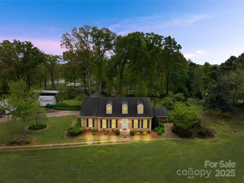 4896 Pageland Highway, Lancaster, SC 29720.  MLS# CAR4246067, YatesRealty ID 17701. Main House