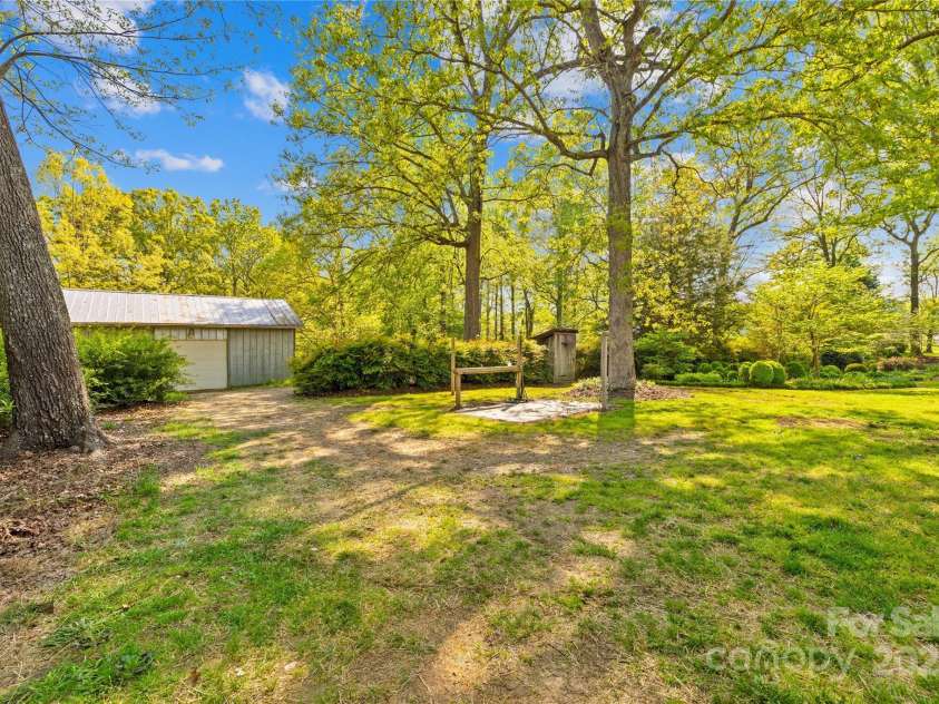 4896 Pageland Highway, Lancaster, SC 29720.  MLS# CAR4246067, YatesRealty ID 17701. Pole barn