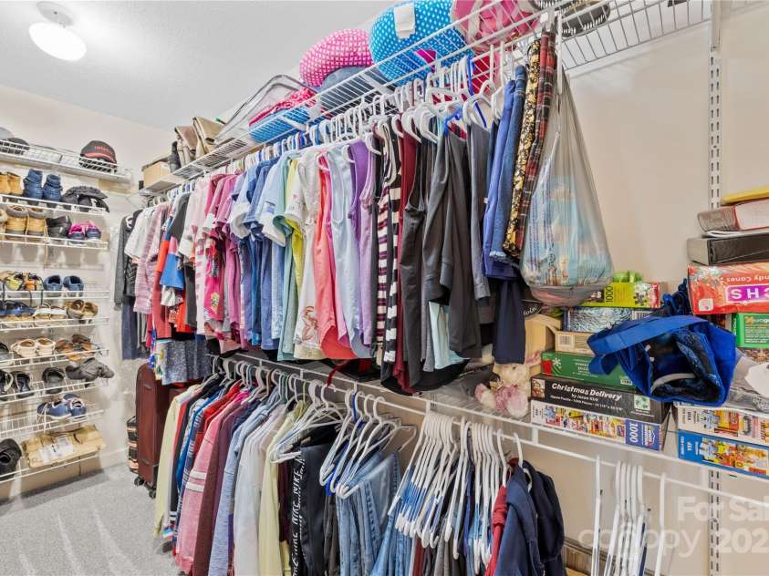 4896 Pageland Highway, Lancaster, SC 29720.  MLS# CAR4246067, YatesRealty ID 17701. Primary closet