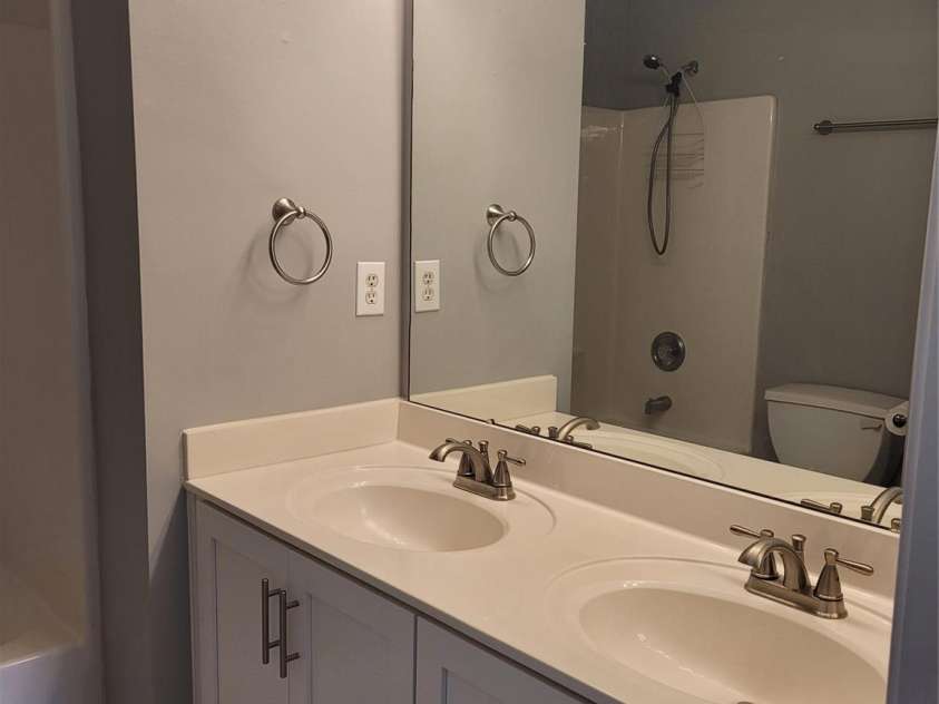 103 Pamlico Lane, Mooresville, NC 28117.  MLS# CAR4373563, YatesRealty ID 17702. 