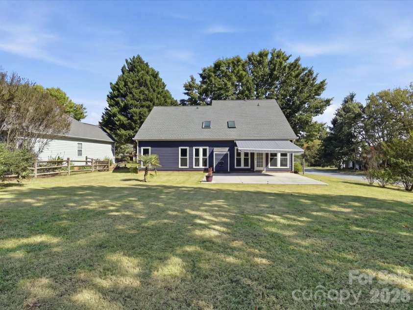 103 Pamlico Lane, Mooresville, NC 28117.  MLS# CAR4373563, YatesRealty ID 17702. 
