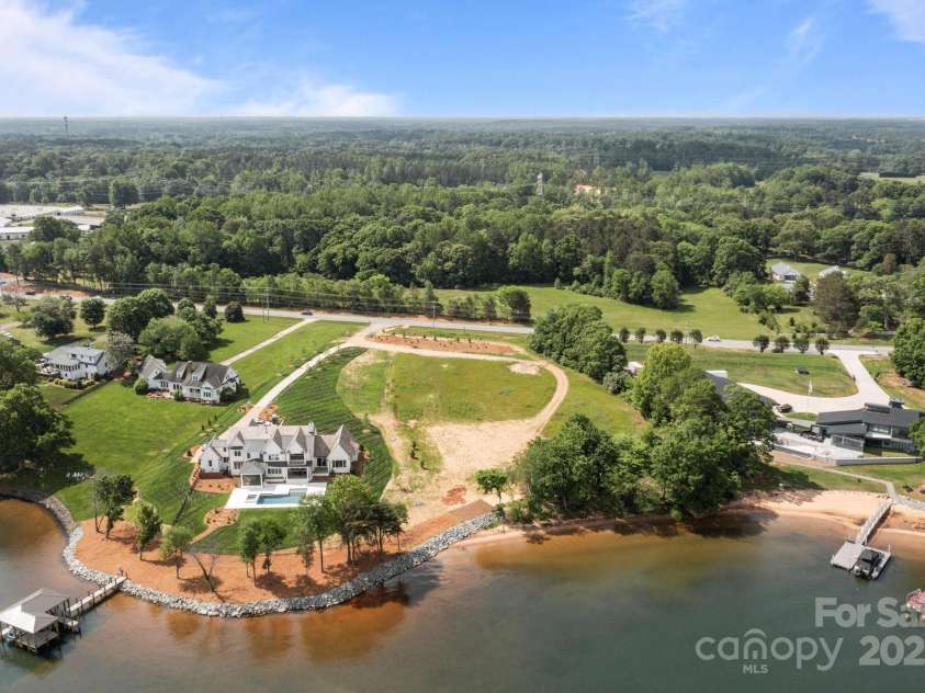 14515 NC Hwy 73 Highway, Huntersville, NC 28078.  MLS# CAR4261389, YatesRealty ID 17703. 