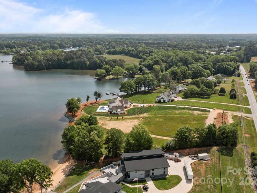 14515 NC Hwy 73 Highway, Huntersville, NC 28078.  MLS# CAR4261389, YatesRealty ID 17703. 
