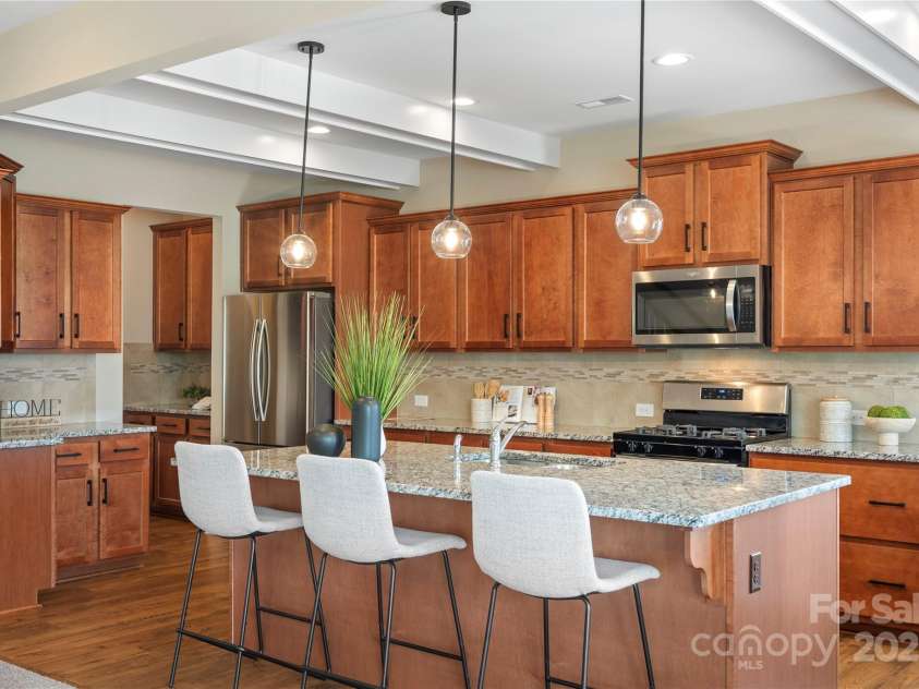 3211 Gilroy Drive, Fort Mill, SC 29707.  MLS# CAR4256495, YatesRealty ID 17704. 