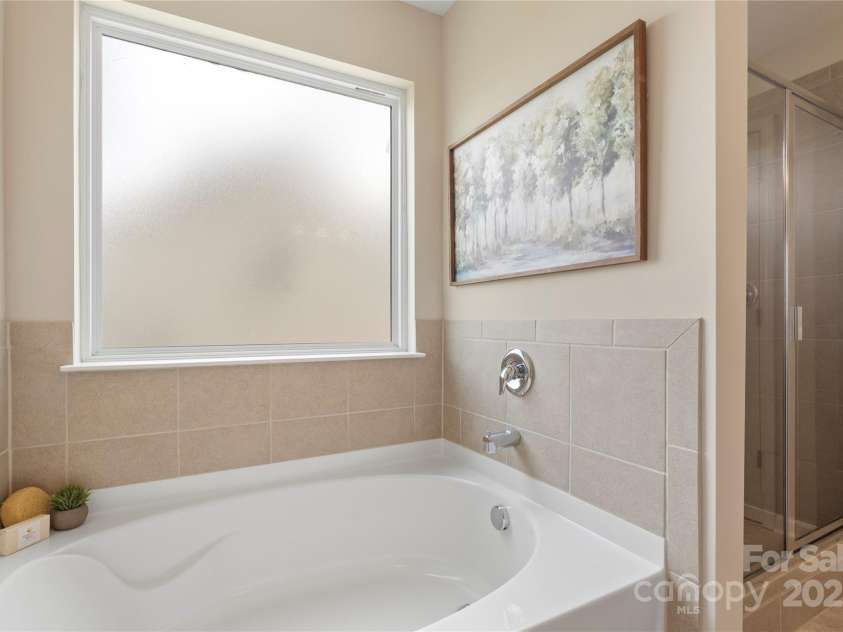 3211 Gilroy Drive, Fort Mill, SC 29707.  MLS# CAR4256495, YatesRealty ID 17704. 