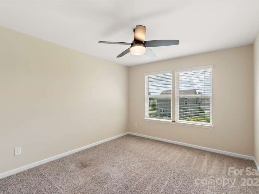 3211 Gilroy Drive, Fort Mill, SC 29707.  MLS# CAR4256495, YatesRealty ID 17704. 