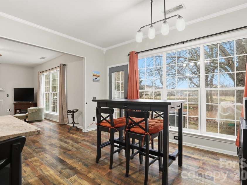 4018 Manor House Drive, Charlotte, NC 28270.  MLS# CAR4366280, YatesRealty ID 17704. 