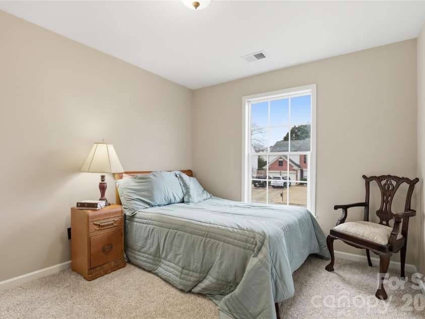 4018 Manor House Drive, Charlotte, NC 28270.  MLS# CAR4366280, YatesRealty ID 17704. 