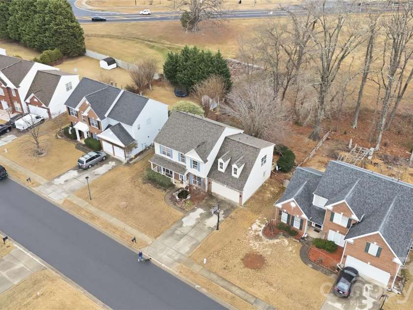 4018 Manor House Drive, Charlotte, NC 28270.  MLS# CAR4366280, YatesRealty ID 17704. 