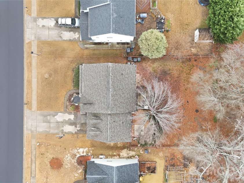 4018 Manor House Drive, Charlotte, NC 28270.  MLS# CAR4366280, YatesRealty ID 17704. 