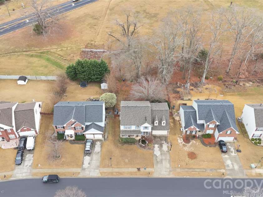 4018 Manor House Drive, Charlotte, NC 28270.  MLS# CAR4366280, YatesRealty ID 17704. 