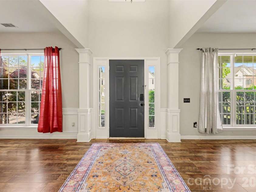 4018 Manor House Drive, Charlotte, NC 28270.  MLS# CAR4366280, YatesRealty ID 17704. 
