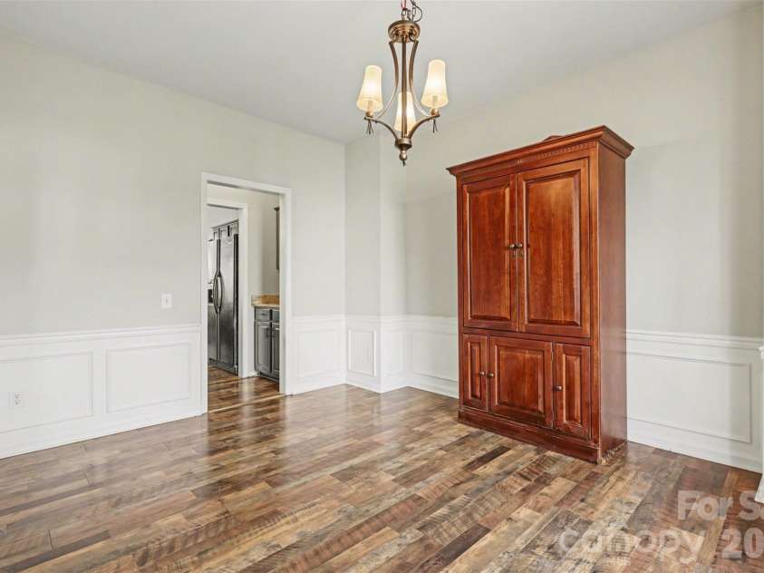 4018 Manor House Drive, Charlotte, NC 28270.  MLS# CAR4366280, YatesRealty ID 17704. 