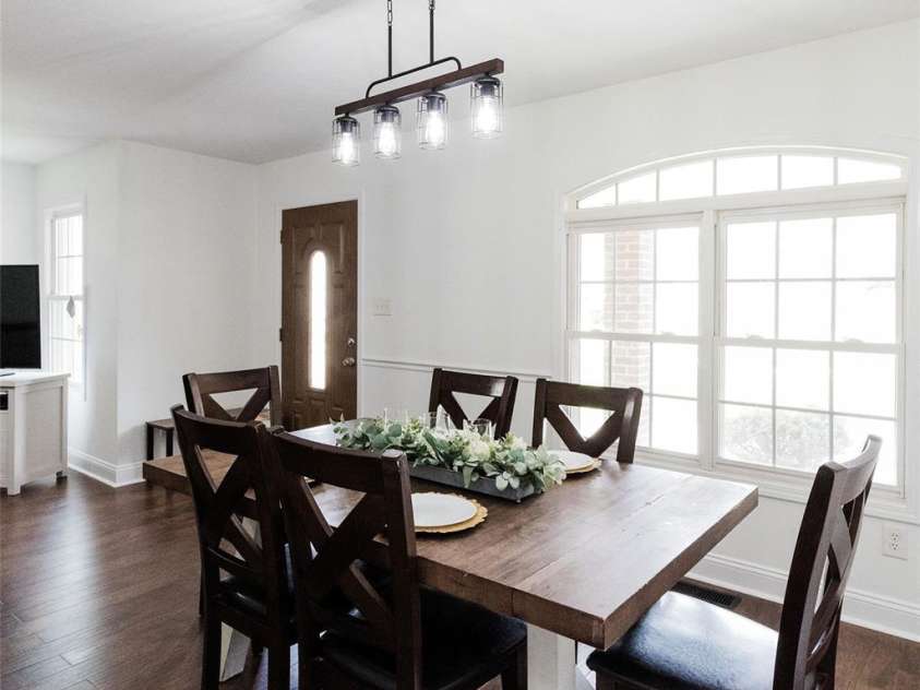 1643 Mayfair Drive, Conover, NC 28613.  MLS# CAR4243234, YatesRealty ID 17705. 