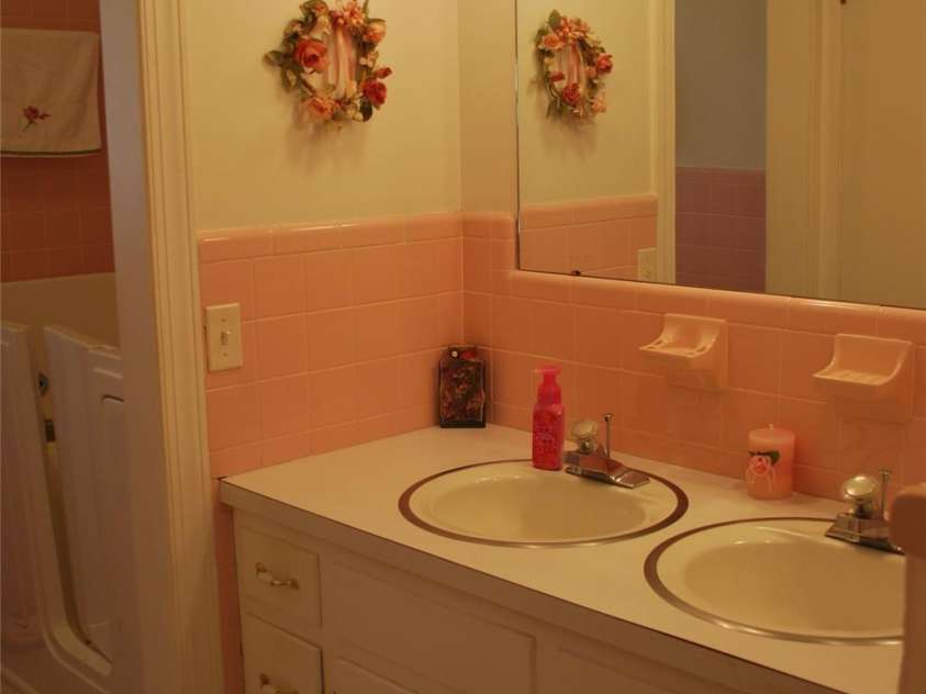 176 Midway Street, Cooleemee, NC 27014.  MLS# CAR4361246, YatesRealty ID 17708. 