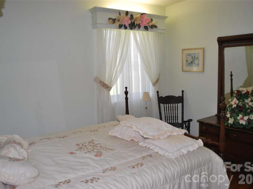 176 Midway Street, Cooleemee, NC 27014.  MLS# CAR4361246, YatesRealty ID 17708. 