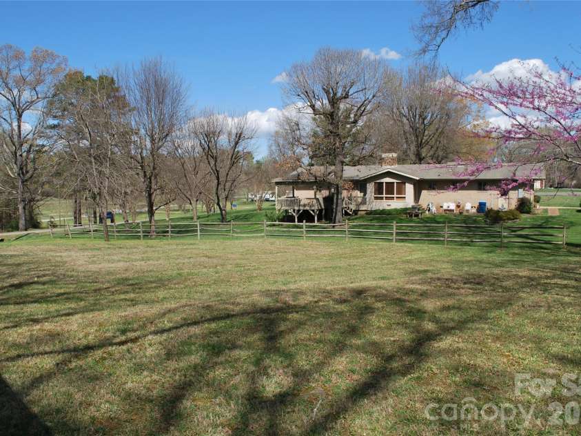 176 Midway Street, Cooleemee, NC 27014.  MLS# CAR4361246, YatesRealty ID 17708. 