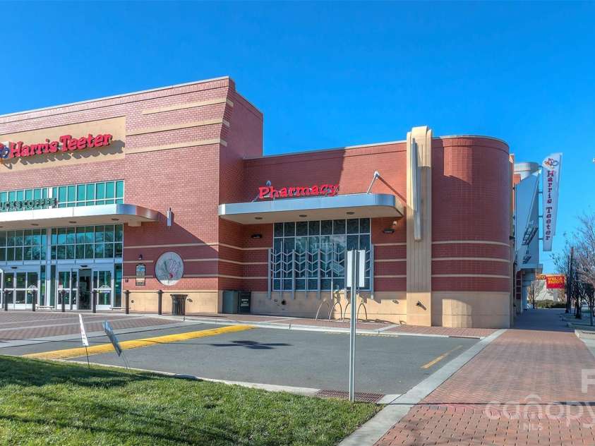 1720 Chatham Avenue, Charlotte, NC 28205.  MLS# CAR4260782, YatesRealty ID 17709. 