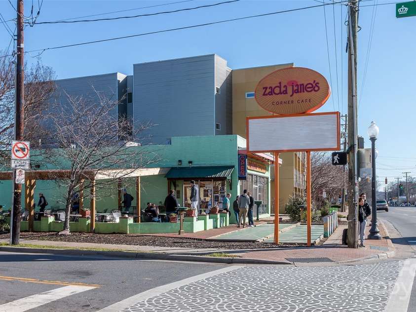 1720 Chatham Avenue, Charlotte, NC 28205.  MLS# CAR4260782, YatesRealty ID 17709. 