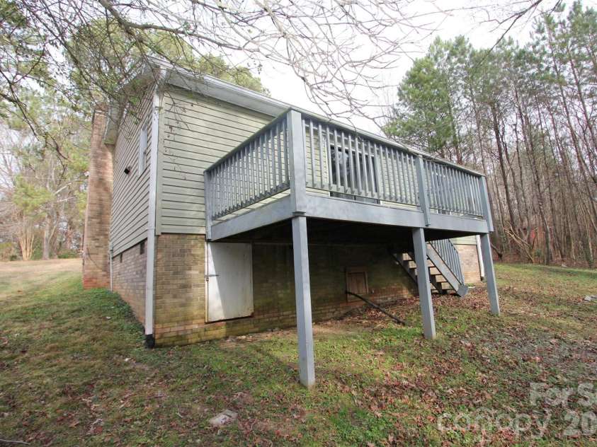 48 Piper Street, Wadesboro, NC 28170.  MLS# CAR4334235, YatesRealty ID 1771. 