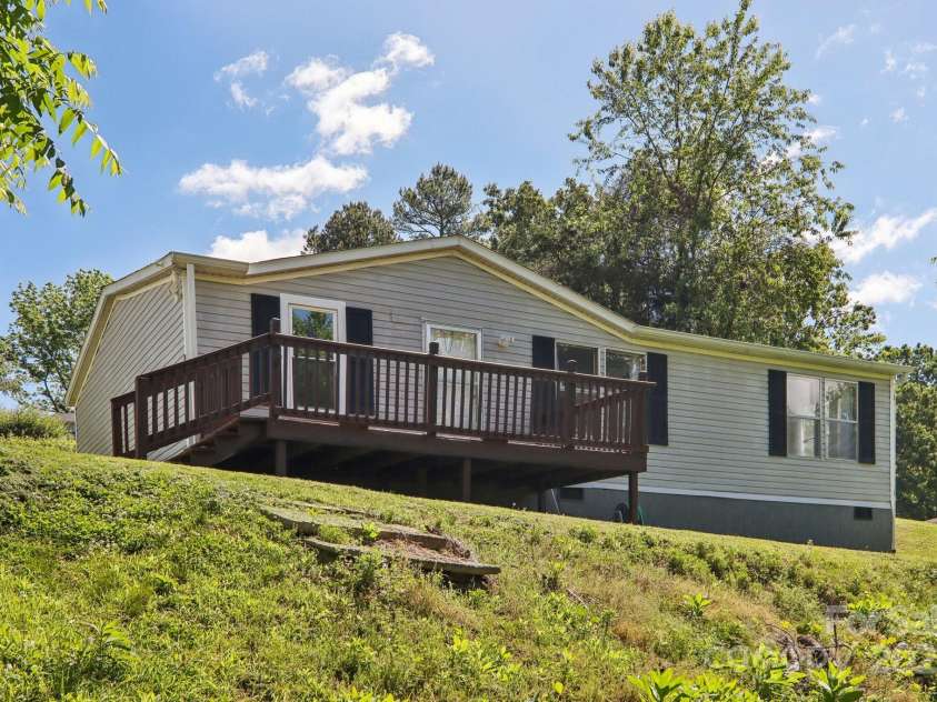 85 Star Flower Road, Alexander, NC 28701.  MLS# CAR4264260, YatesRealty ID 17711. 