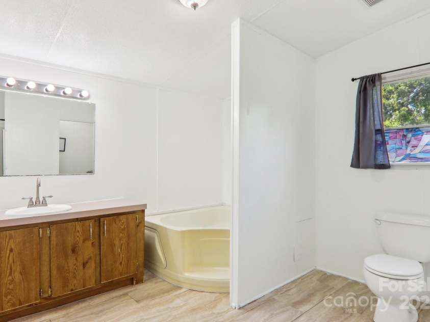 85 Star Flower Road, Alexander, NC 28701.  MLS# CAR4264260, YatesRealty ID 17711. 