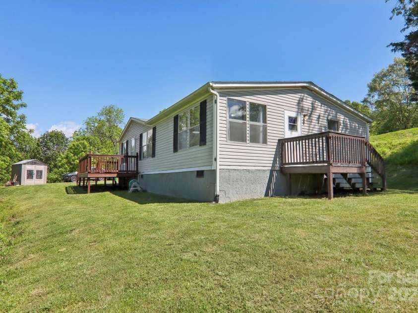 85 Star Flower Road, Alexander, NC 28701.  MLS# CAR4264260, YatesRealty ID 17711. 