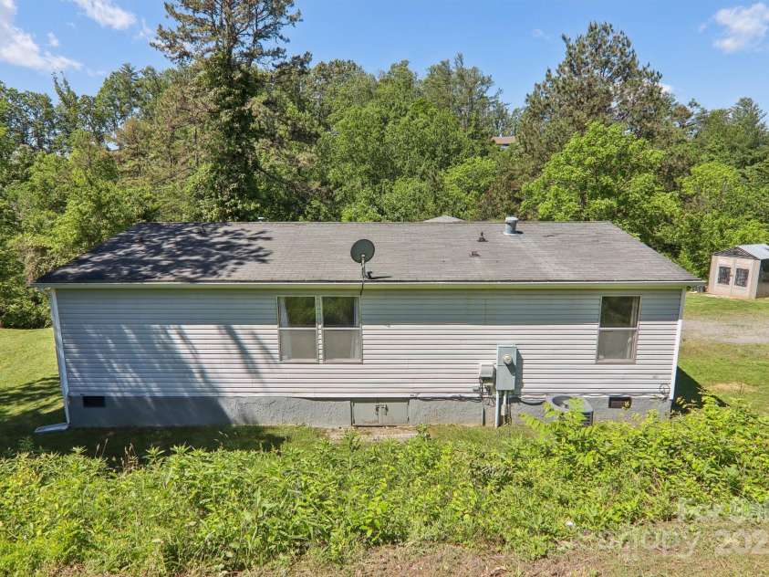 85 Star Flower Road, Alexander, NC 28701.  MLS# CAR4264260, YatesRealty ID 17711. 