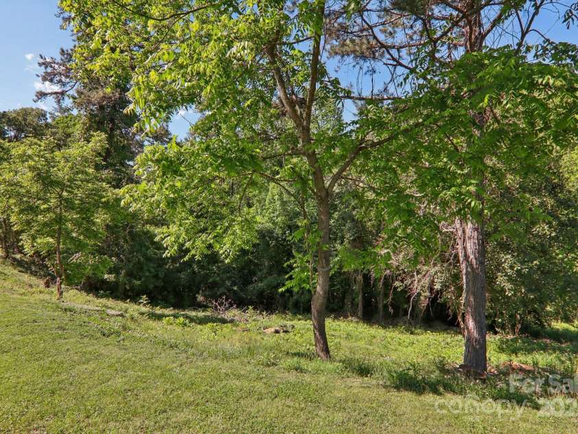 85 Star Flower Road, Alexander, NC 28701.  MLS# CAR4264260, YatesRealty ID 17711. 