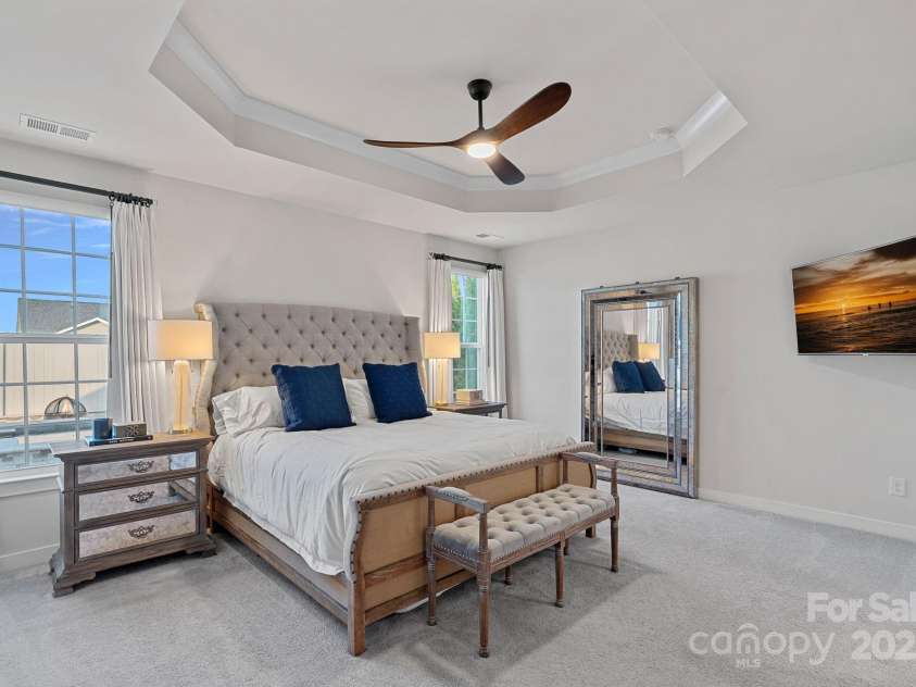 12615 Es Draper Drive, Huntersville, NC 28078.  MLS# CAR4266729, YatesRealty ID 17712. Primary - Main Fl