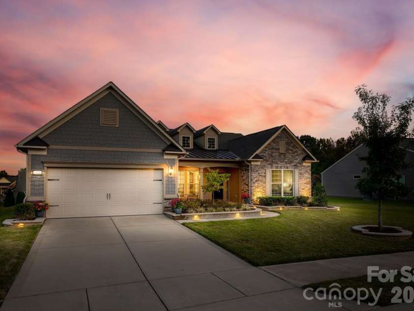 1486 Carolina Orchards Boulevard, Fort Mill, SC 29715.  MLS# CAR4365243, YatesRealty ID 17712. 