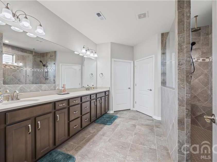 1486 Carolina Orchards Boulevard, Fort Mill, SC 29715.  MLS# CAR4365243, YatesRealty ID 17712. 