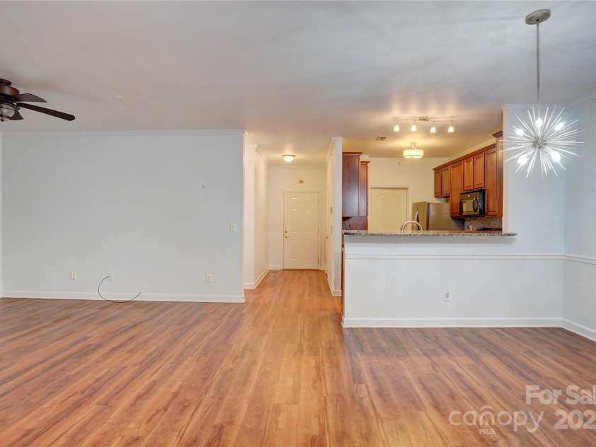 16746 Amberside Road, Cornelius, NC 28031.  MLS# CAR4247550, YatesRealty ID 17714. 