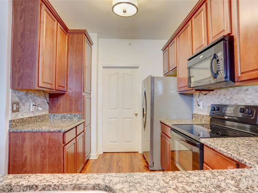 16746 Amberside Road, Cornelius, NC 28031.  MLS# CAR4247550, YatesRealty ID 17714. 